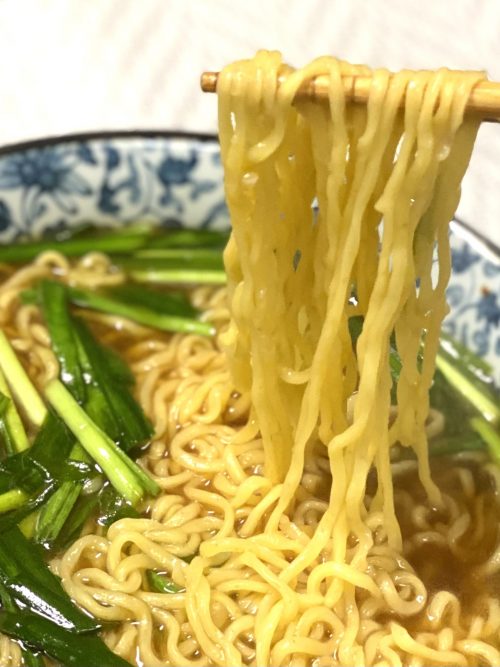 袋麺】日清のラーメン屋さん旭川しょうゆをニラダクで食べてみた【日清食品】 | ラーメンばっかり＠札幌